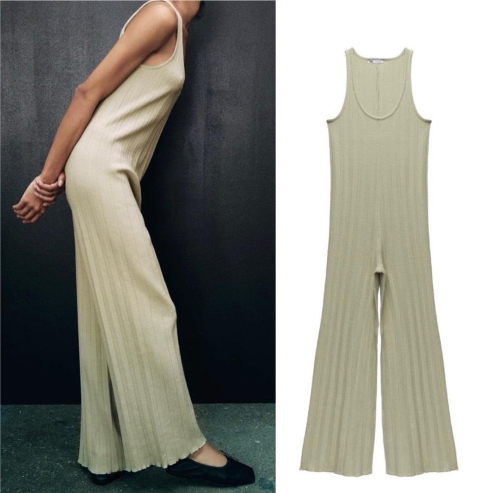 NWT Zara pleated sleeveless pull on jumpsuit in sage green. Size Medium.